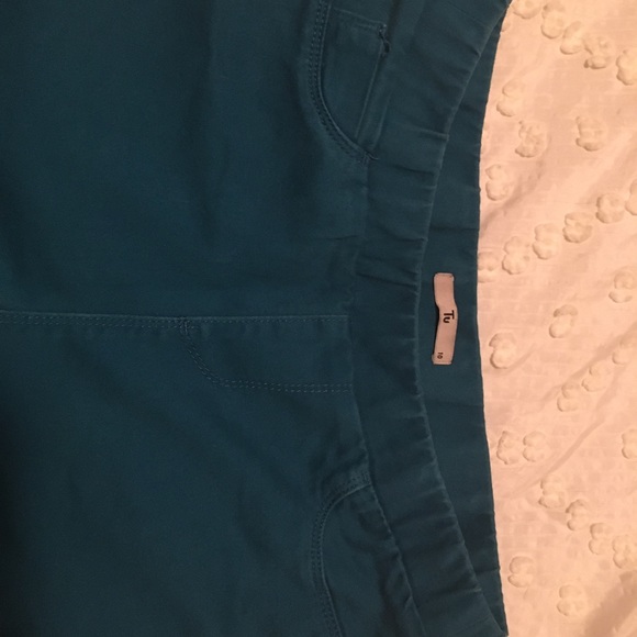 Blue Pants - Picture 3 of 4